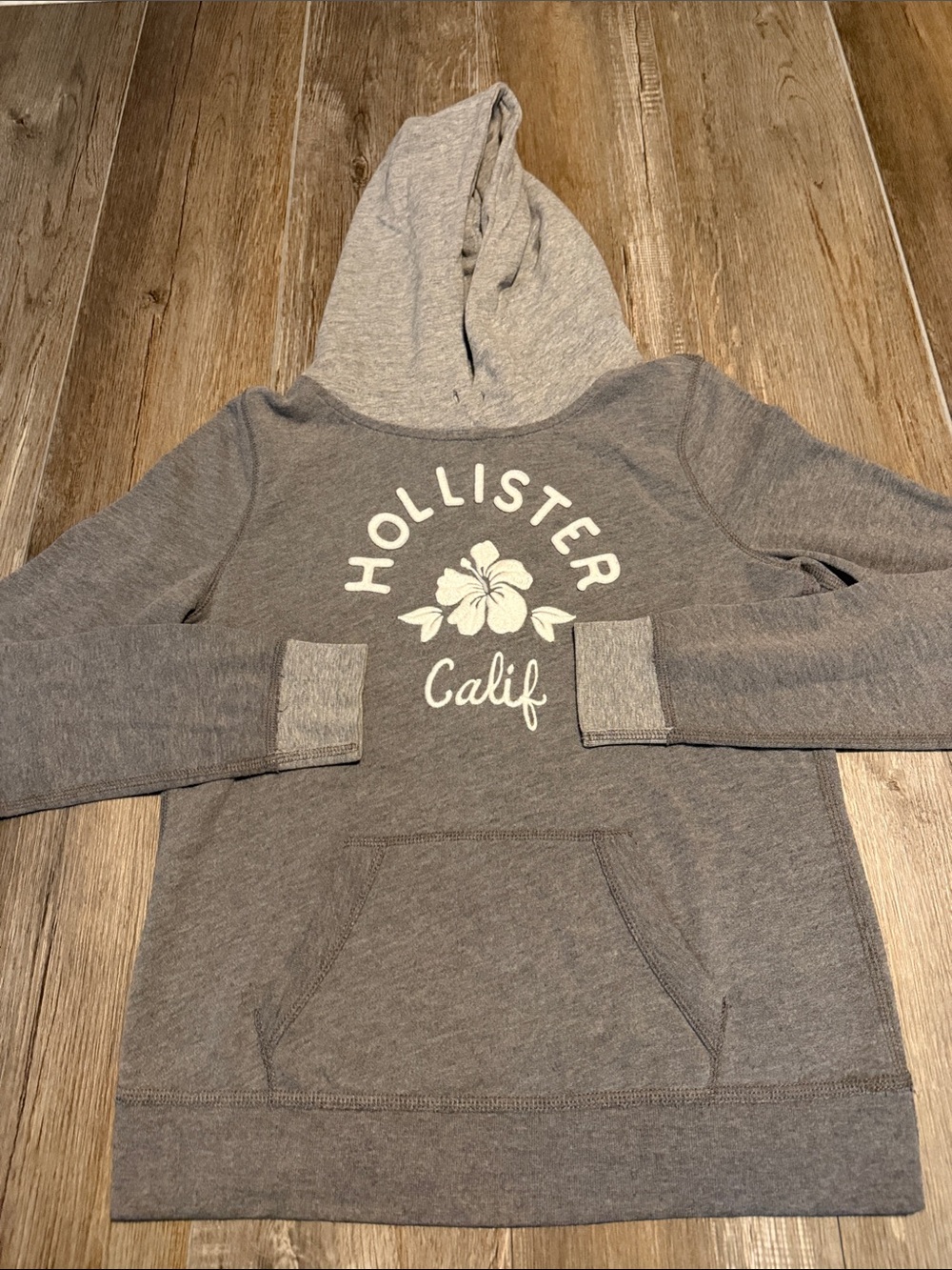 Hollister Heather Gray Pullover Hoodie with Floral Logo